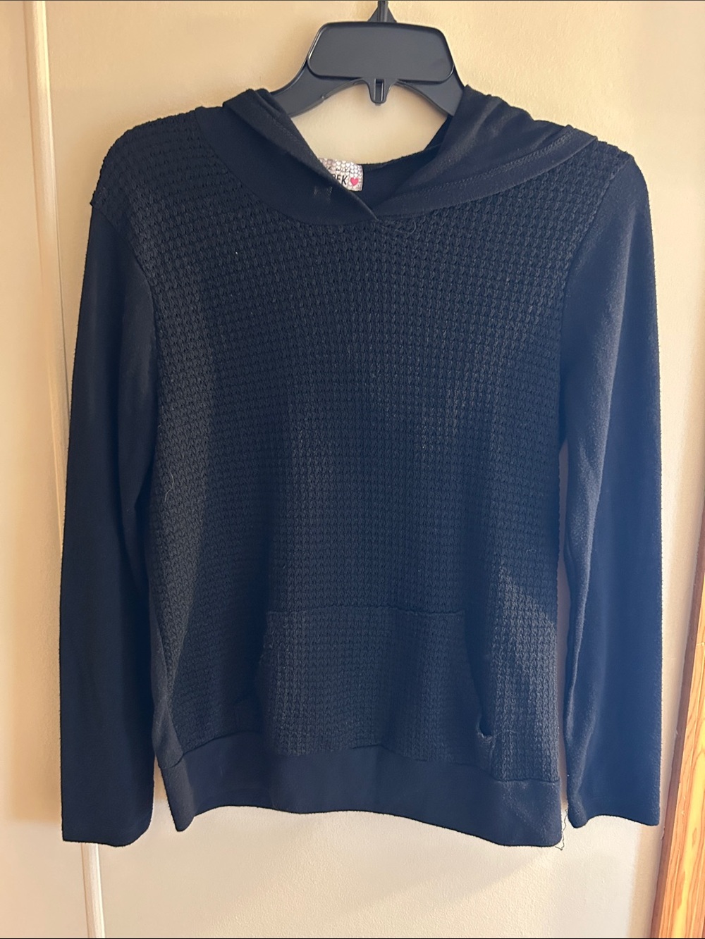 Derek Heart Black Textured Waffle-Knit Hooded Pullover
